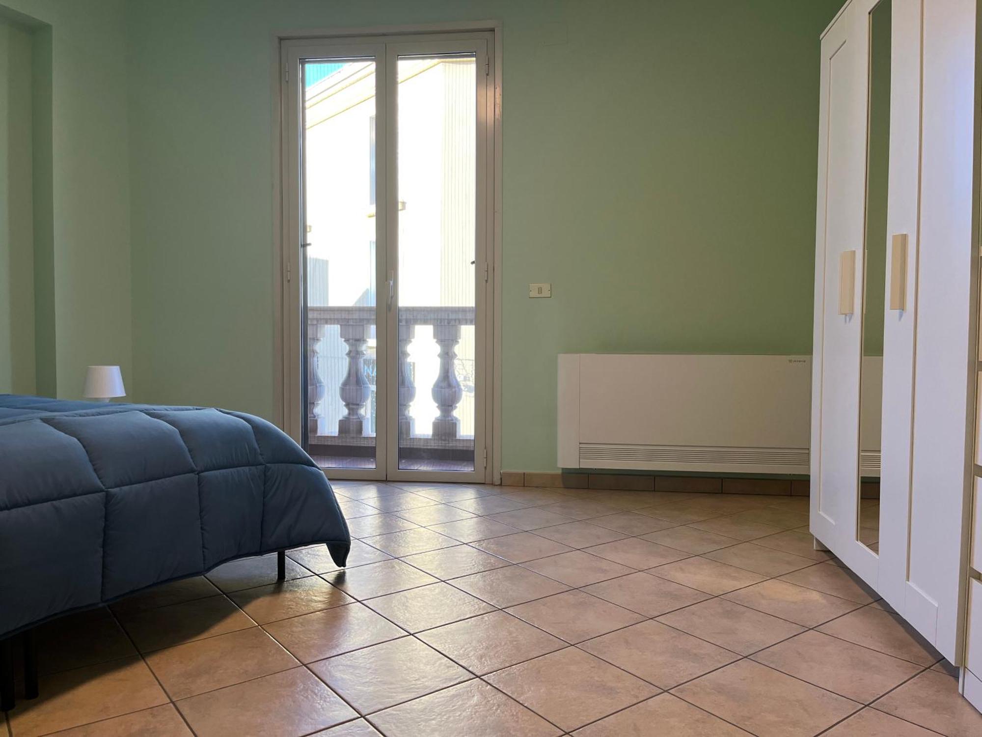 Casa Vacanza Donna Laura Barcellona-Pozzo di Gotto Dış mekan fotoğraf